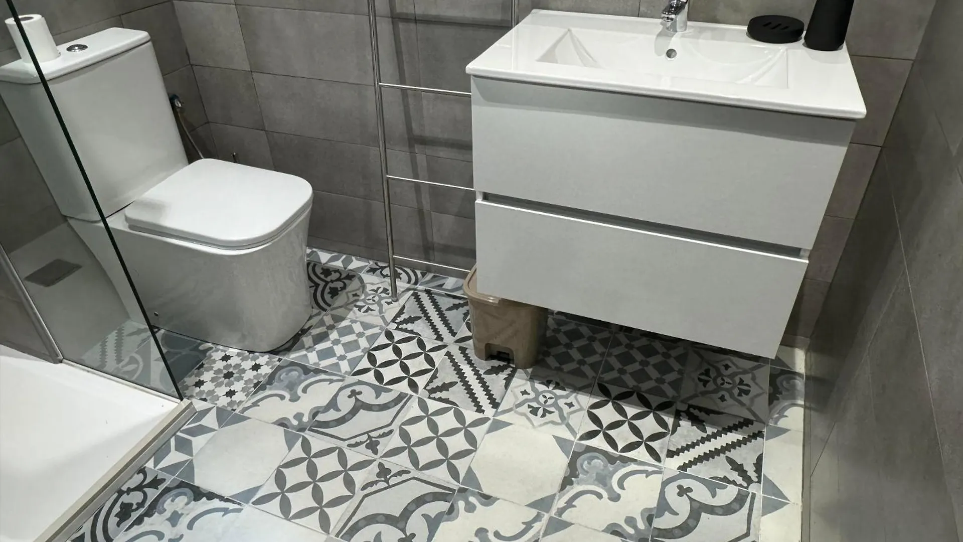 Lulu Apartment Casc Antic Tarragona